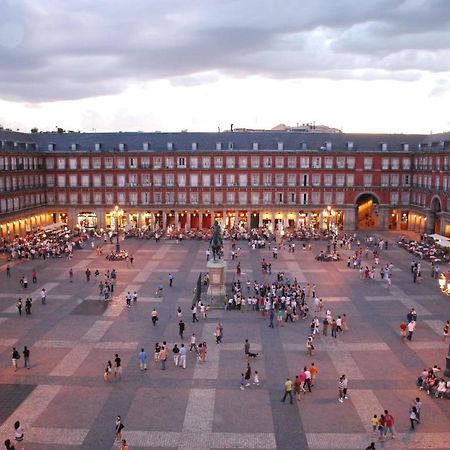 Nuevo Elegante Piso Vintage En Plena Plaza Mayor مدريد المظهر الخارجي الصورة